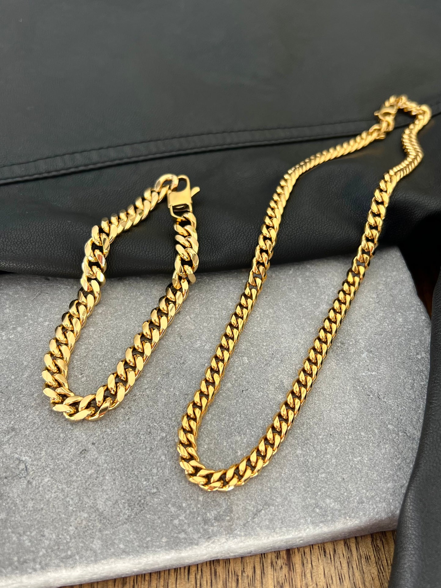 Jordan Chain and Bracelet