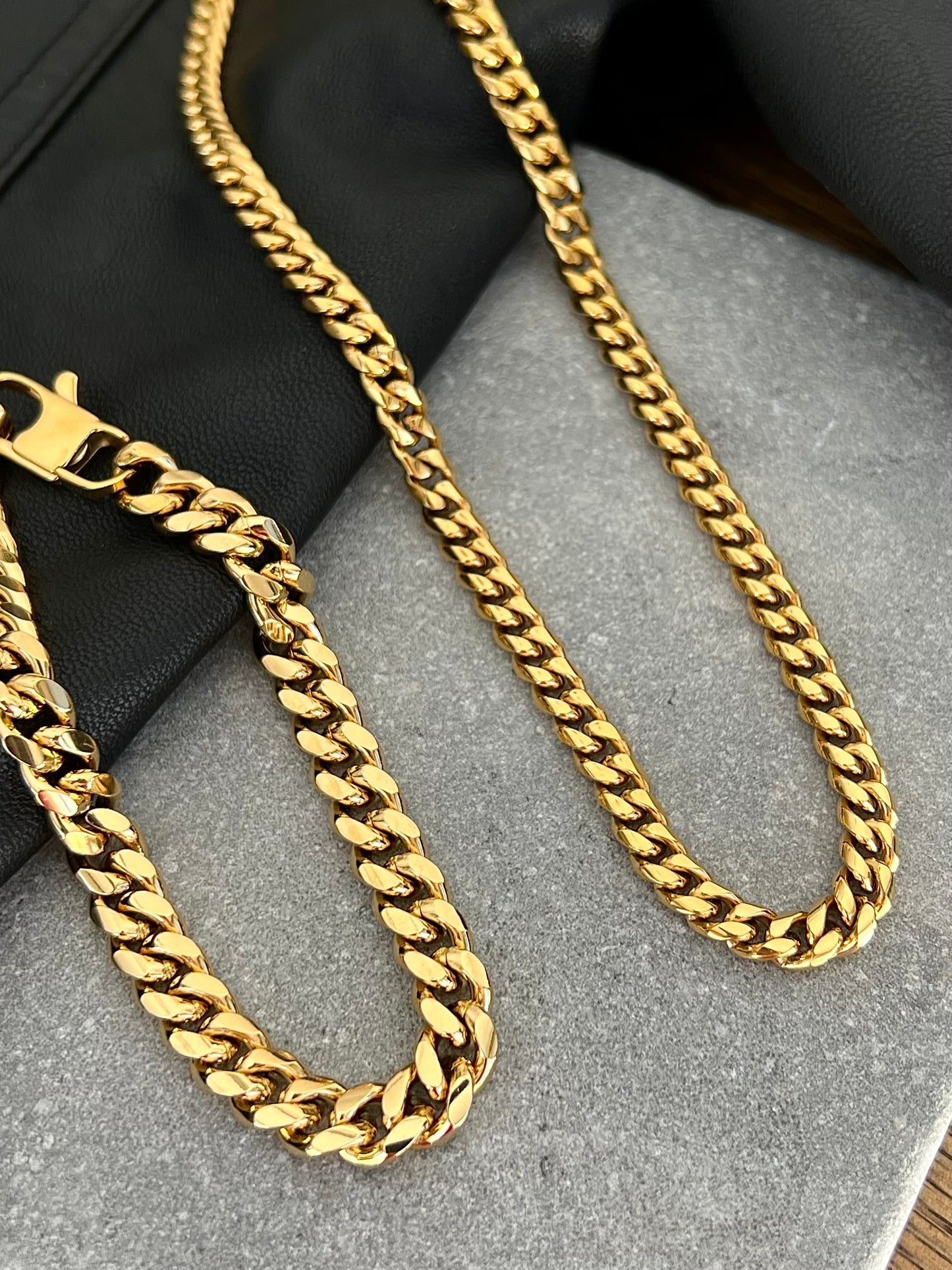 Jordan Chain and Bracelet