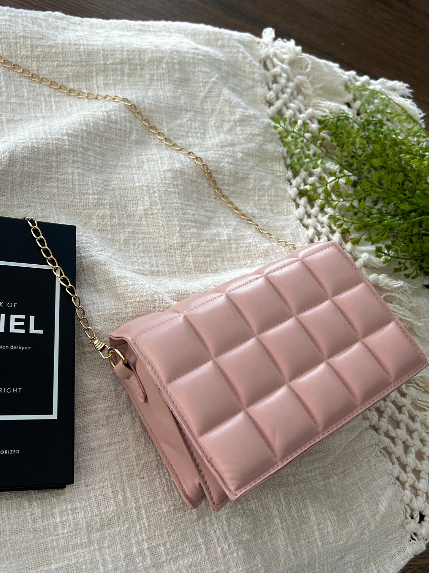 Lexi Shoulder Bag