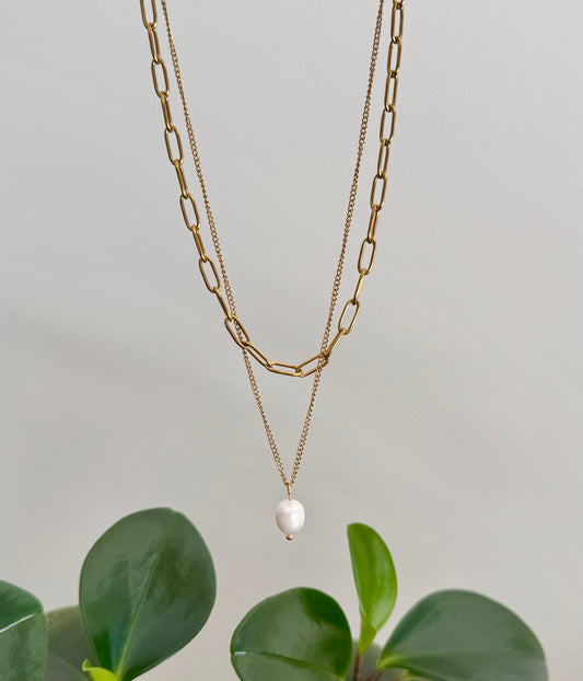 Amelia Necklace