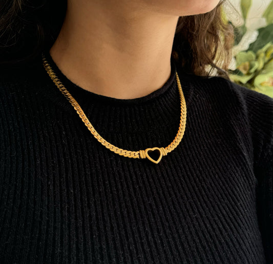 Amara Necklace