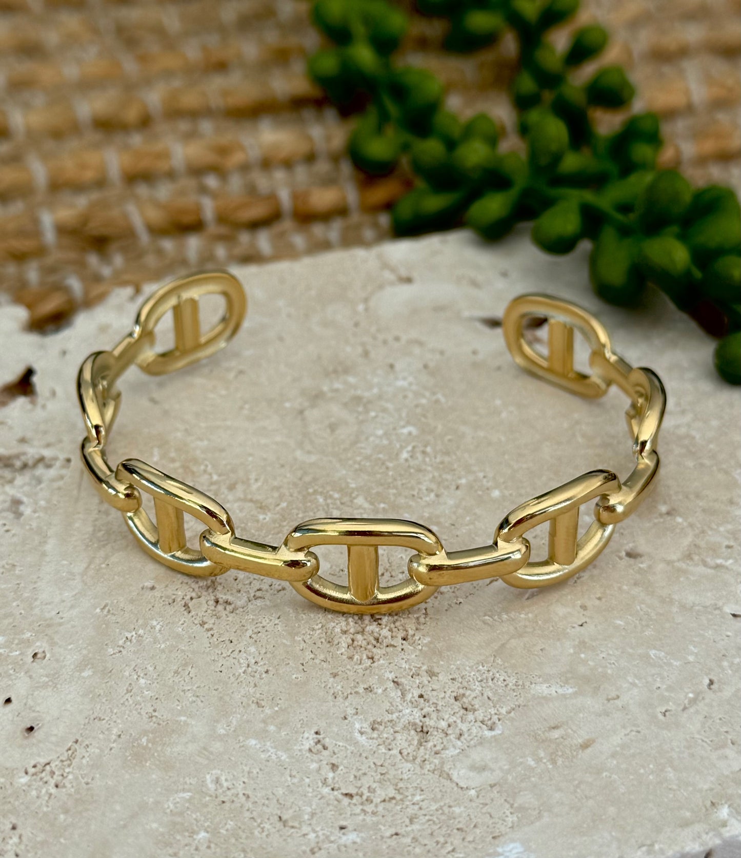 Adina Cuff